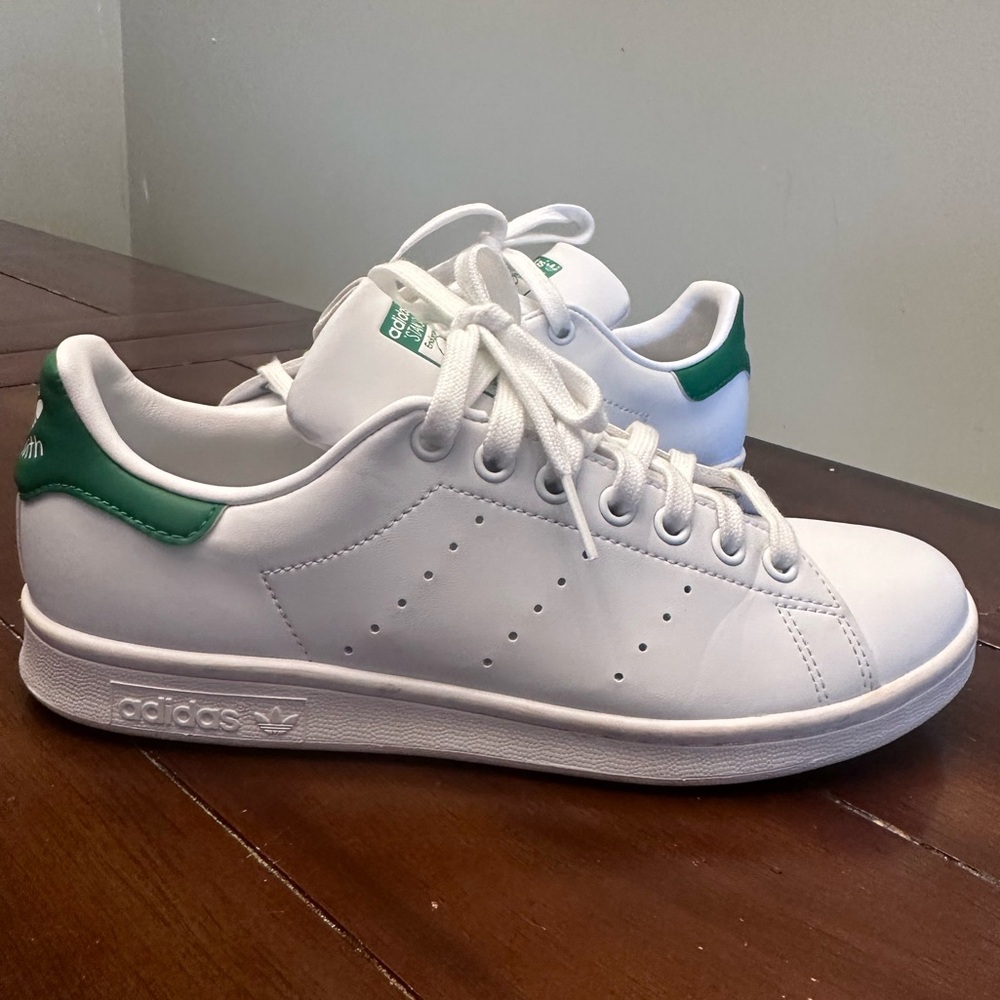 Men’s Adidas stan smith sneakers